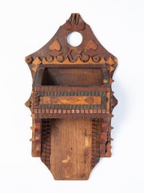 AMERICAN FOLKSY TRAMP ART HANGING MATCH SAFE.