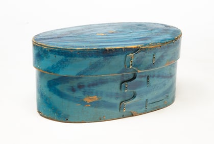 SWEDISH PAINT-DECORATED BENTWOOD BRIDE'S BOX.