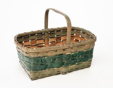 AMERICAN SPLINT-WOVEN BASKET WITH PAINTED DECORATION.