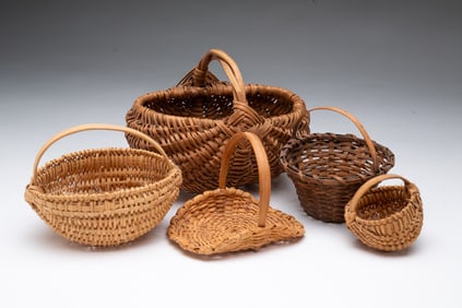 FIVE MINIATURE AMERICAN HANDLED BASKETS.