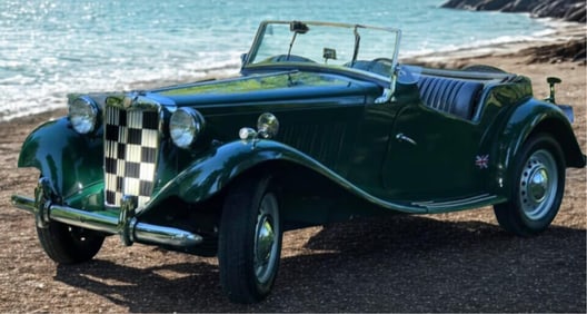"DEB'S" 1952 MG TD BRITISH ROADSTER IN RACING GREEN.