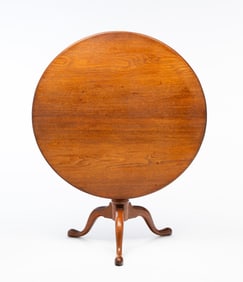 PENNSYLVANIA QUEEN ANNE WALNUT BIRDCAGE-ACTION TEA TABLE.