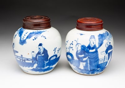TWO CHINESE BLUE AND WHITE PORCELAIN GINGER JARS.