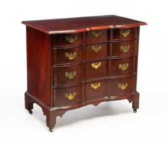 DIMINUTIVE MASSACHUSETTS CHIPPENDALE MAHOGANY FOUR-DRAWER BLOCKFRONT CHEST.