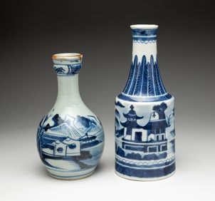 BLUE AND WHITE CANTON PORCELAIN EWER AND BOTTLE VASE.