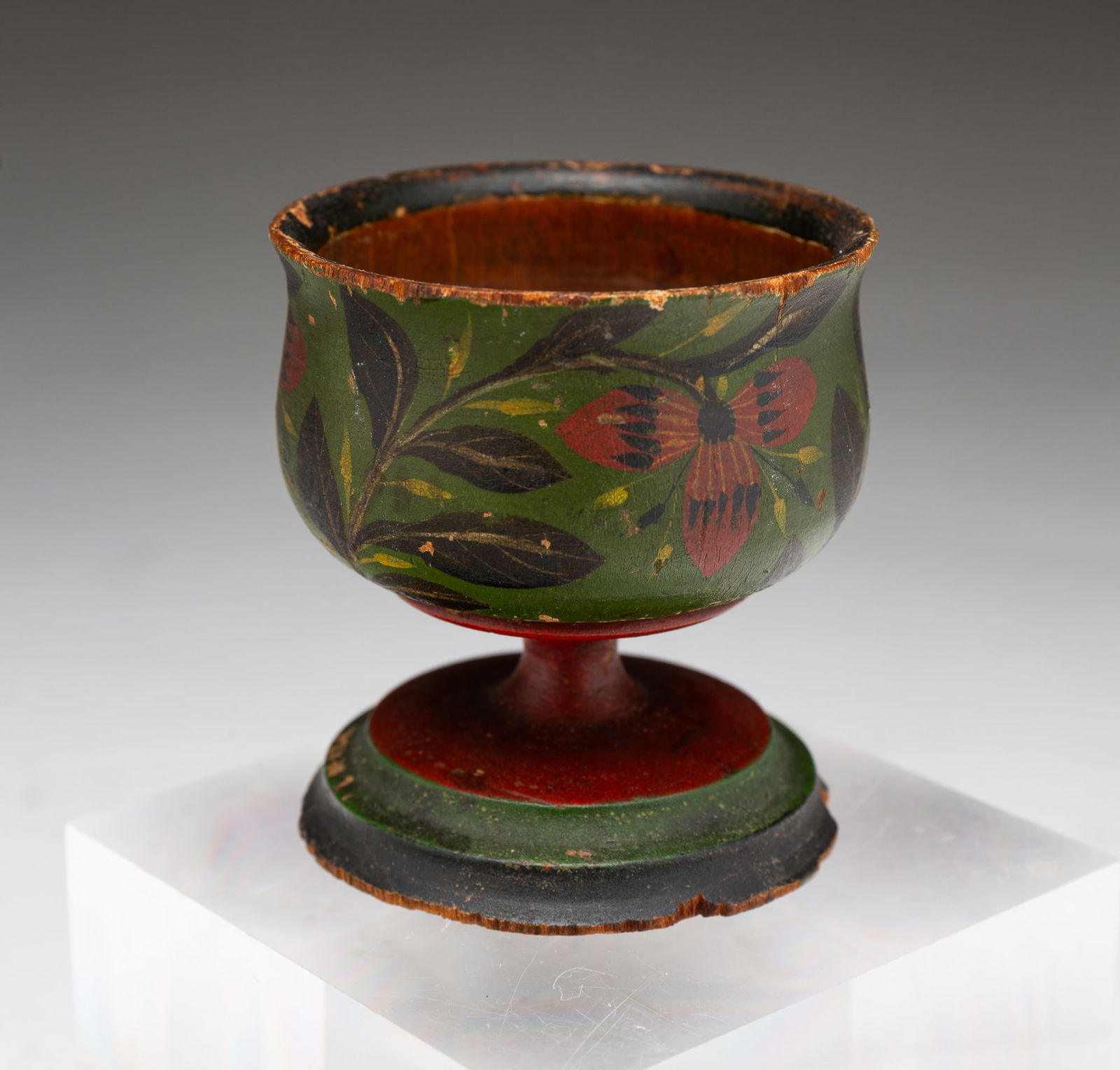 RARE GREEN LEHNWARE FOOTED EGG CUP. (1 of 4)