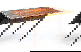 AMERICAN COUNTRY HEPPLEWHITE WORK TABLE WITH DROP LEAF.: Early 19th Century. Pine and poplar. Top with breadboard ends and one board leaf, base with dovetailed drawer, slender tapered legs, pegged construction and original reddish-brown finish. 27"h. 41.5"w