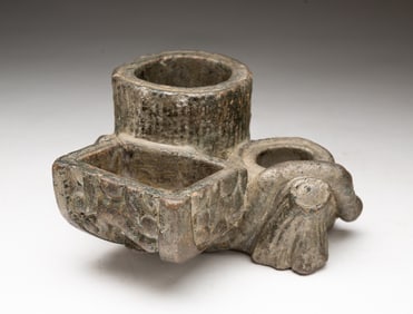 AMERICAN FOLK ART STONEWARE TREE STUMP VESSEL WITH A SNAKE.