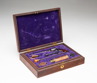 MINIATURE CASED PATERSON NAVY COLT PISTOL MODEL 1860 WITH ACCESSORIES.