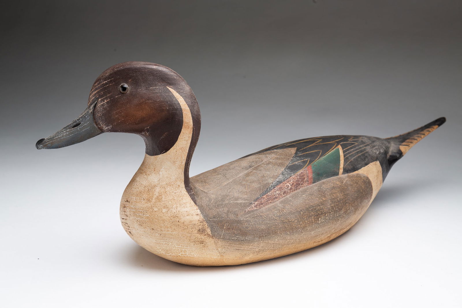 PAINT-DECORATED CARVED WOOD PINTAIL DUCK DECOY. (1 of 5)