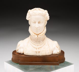 DIMINUTIVE RENAISSANCE STYLE CARVED BUST OF A LADY.