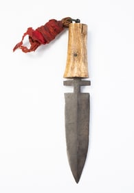 BLACKSMITH-MADE TRADE BLADE KNIFE WITH BONE HANDLE.