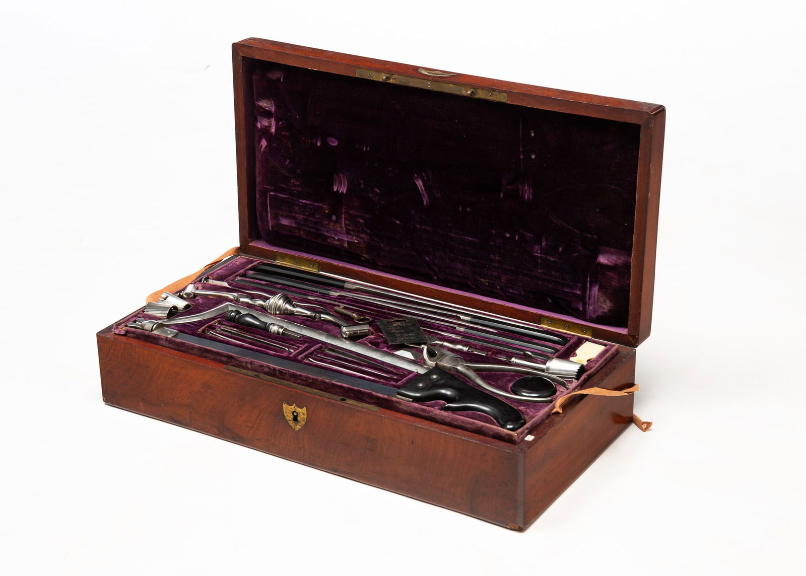FRENCH SIR HENRY CIVIL WAR PERIOD SURGEON'S FIELD OPERATING KIT. (1 of 8)