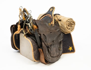 U.S. CAVALRY DRAGOON SADDLE AND ACCESSORIES.
