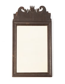 AMERICAN QUEEN ANNE MAHOGANY MIRROR.