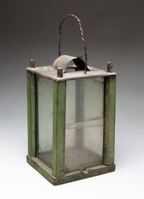 AMERICAN TIN AND GREEN-PAINTED WOOD BARN LANTERN.