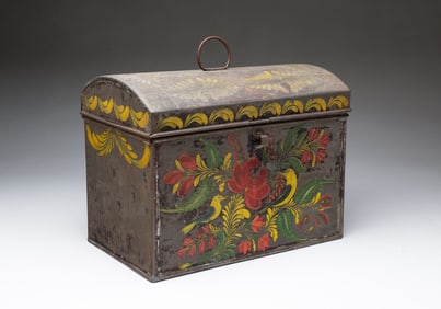 AMERICAN TOLE-PAINTED DOME TOP DOCUMENT BOX.