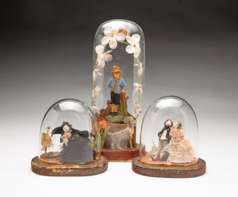 THREE FIGURAL MINIATURES UNDER GLASS CLOCHES, INCL. MOLDED SUGAR VALENTINE.