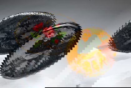 TWO PAINT-DECORATED SNUFF BOXES.