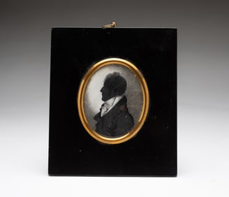 MINIATURE ENGLISH SCHOOL GOUACHE AND INK SILHOUETTE PORTRAIT OF A GENTLEMAN.