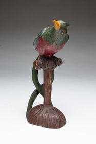 AMERICAN FOLK ART CARVED AND PAINTED QUETZAL BIRD.