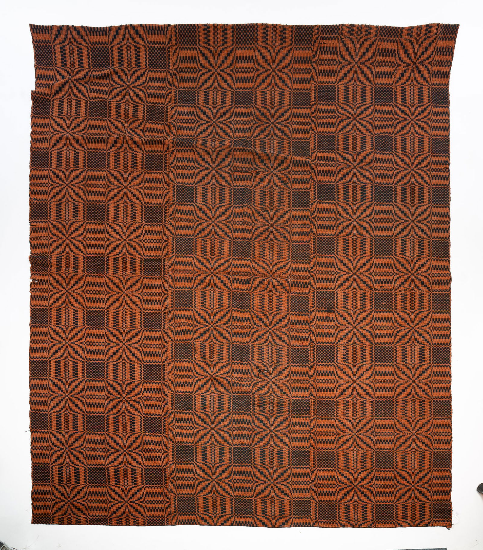 AMERICAN OVERSHOT COVERLET. (1 of 2)