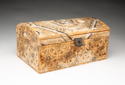 AMERICAN WALLPAPER-COVERED PINE DOME TOP BOX.