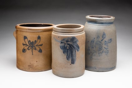 THREE AMERICAN COBALT-DECORATED STONEWARE VESSELS.