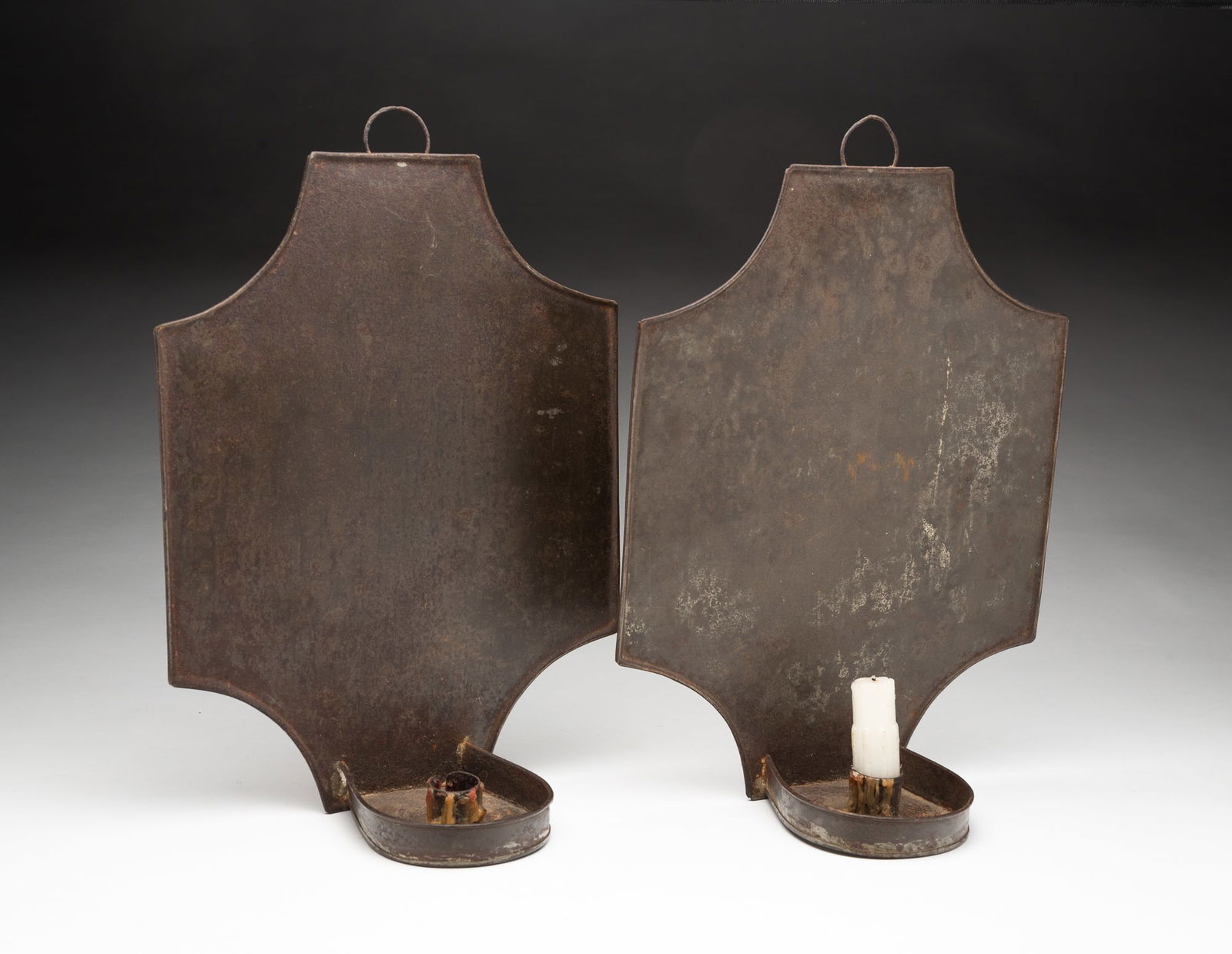 PAIR OF AMERICAN TIN CANDLE SCONCES. (1 of 5)