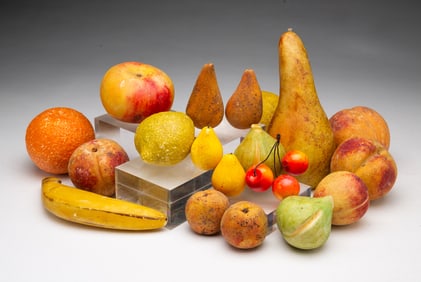 GROUP OF STONE FRUIT.