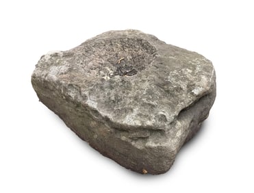 AMERICAN SANDSTONE WELL.