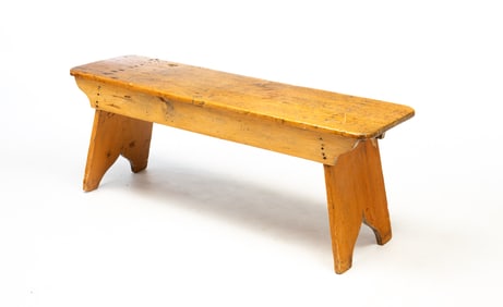 AMERICAN PINE BOOTJACK BENCH.