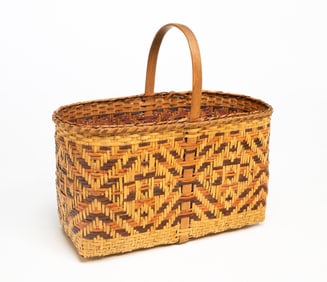 NATIVE AMERICAN CHEROKEE HANDLED BASKET.