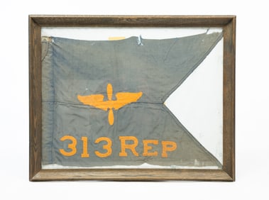 WORLD WAR II 313 SQUADRON REPLACEMENT COMPANY AIR CORPS GUIDON.