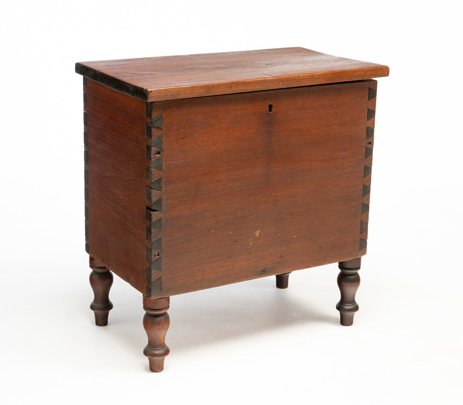DIMINUTIVE AMERICAN SHERATON WALNUT SUGAR CHEST. (1 of 4)