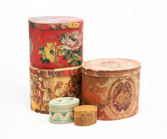 FIVE AMERICAN WALLPAPER BAND BOXES, INCL. BERTA MONTGOMERY (ATTICA, OHIO) AND DIXIE ROSE (LEBANON,