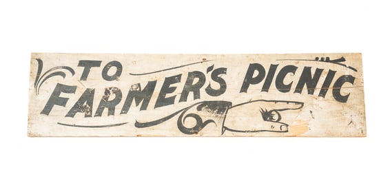 AMERICAN PAINTED PINE "TO FARMER'S PICNIC" POINTING HAND SIGN.