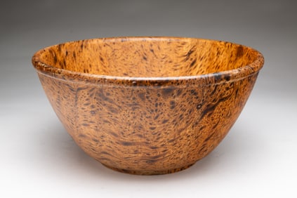 LARGE AMERICAN BURLWOOD BOWL.