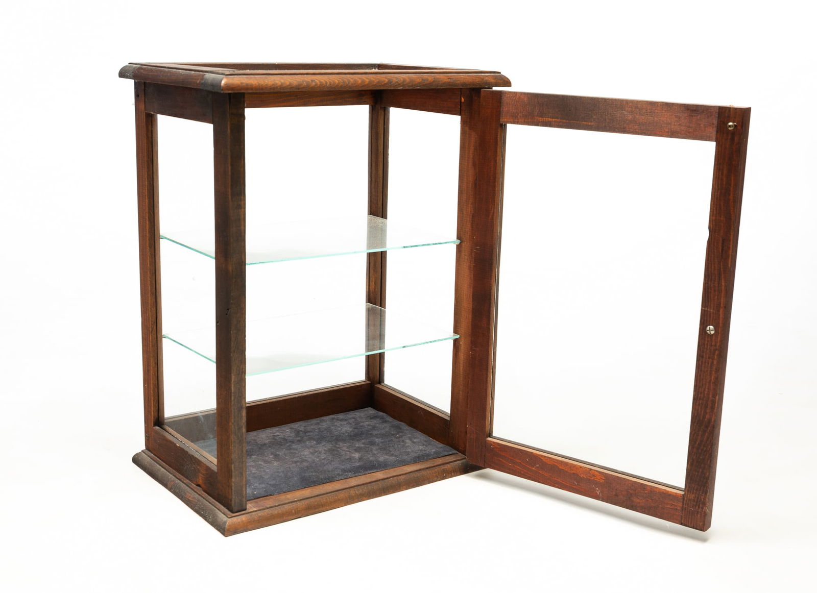 AMERICAN PINE TABLETOP DISPLAY CASE. - 2