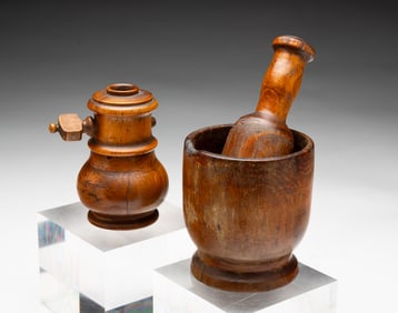 DIMINUTIVE TREENWARE MORTAR AND PESTLE WITH SPICE GRINDER.