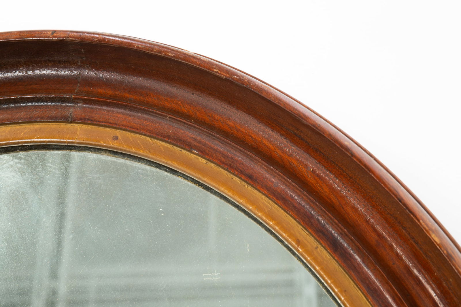 VICTORIAN WALNUT SHADOW BOX MIRROR. - 2