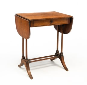 REGENCY STYLE MAHOGANY DROP-LEAF SIDE TABLE.
