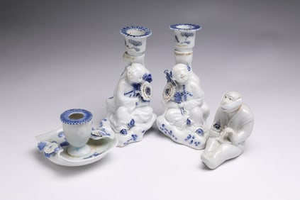 FOUR JAPANESE HIRADO PORCELAIN FIGURAL ITEMS.