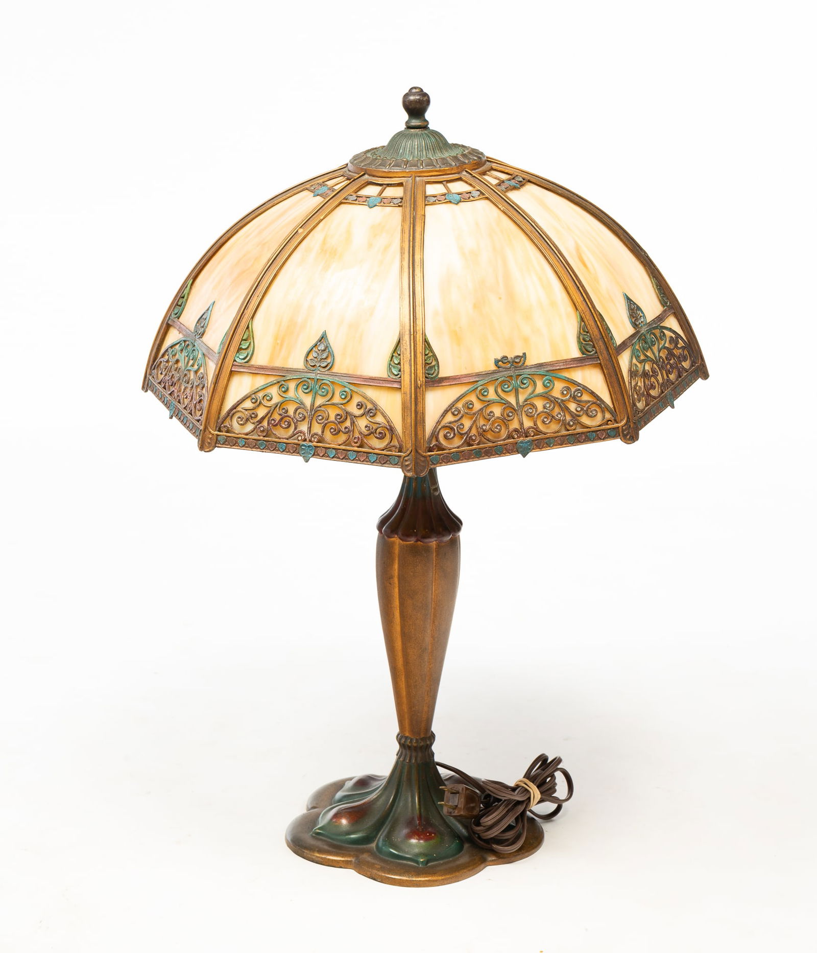 AMERICAN TABLE LAMP WITH PANELED SLAG GLASS SHADE. (1 of 7)