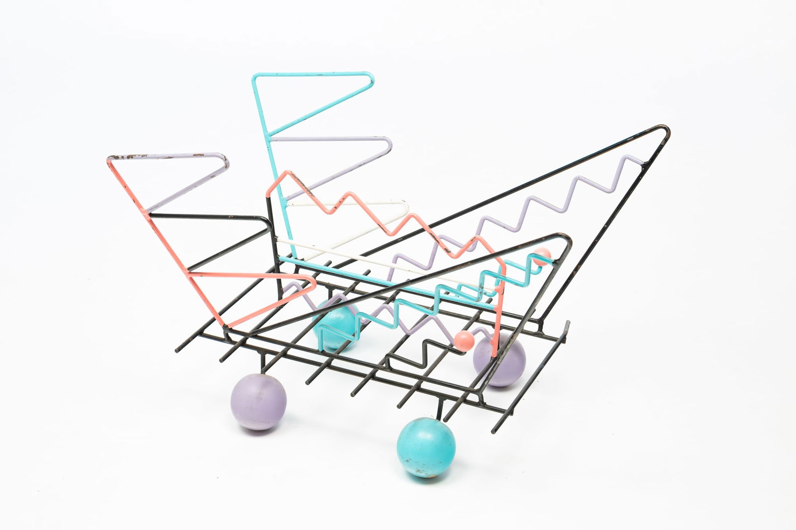 AMERICAN MEMPHIS STYLE PAINTED WIREWORK MAGAZINE RACK. (1 of 4)