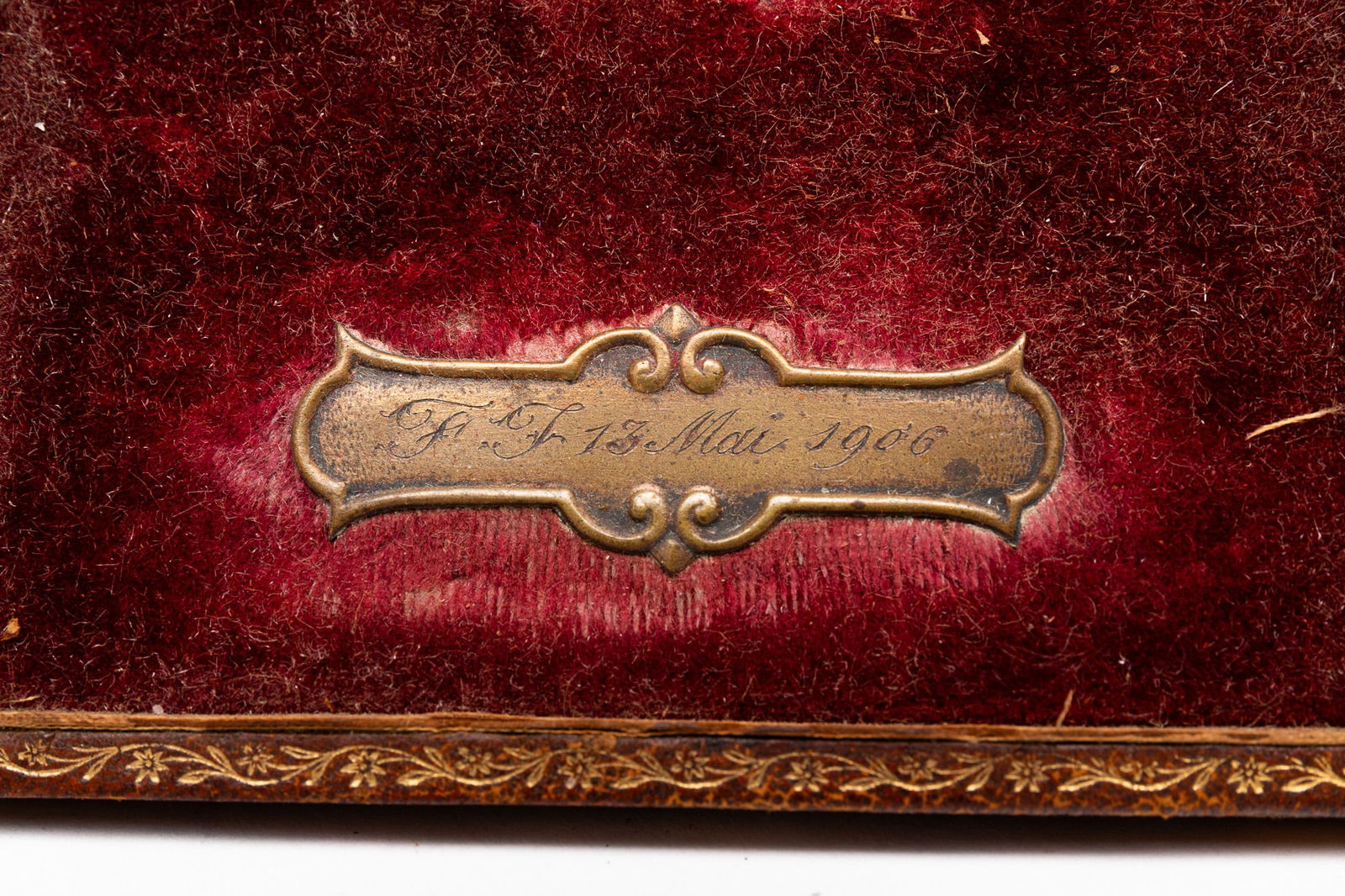 FOUR SILVER PLATED ITEMS. - 5