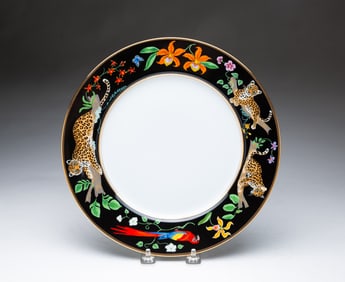 LYNN CHASE "JAGUAR JUNGLE" PORCELAIN DINNER PLATE.