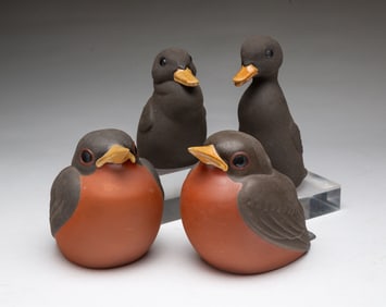 FOUR CHESTER NICODEMUS (AMERICAN, 1901-1990) GLAZED EARTHENWARE BIRDS.