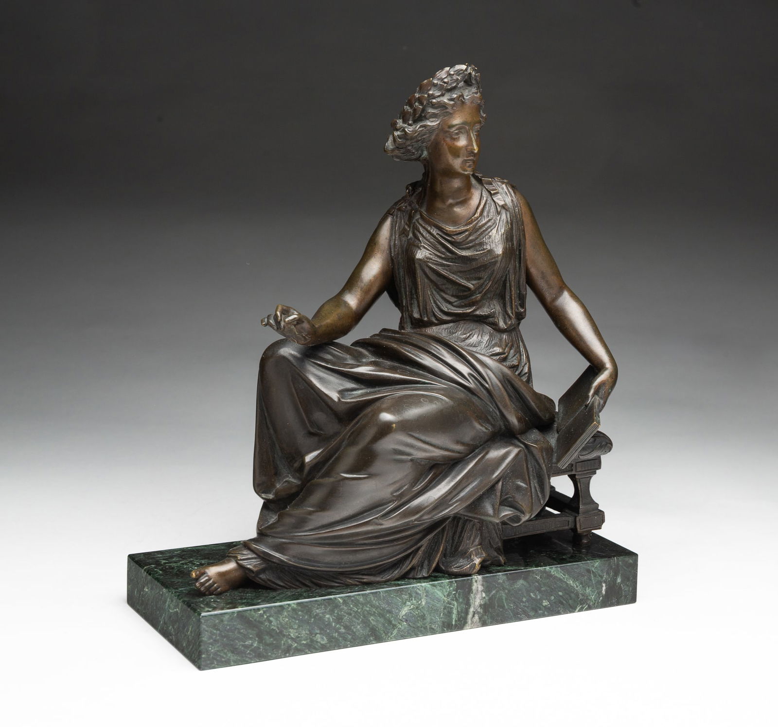AFTER DUCHOISELLE DIMINUTIVE EUROPEAN SCHOOL BRONZE SCULPTURE OF A GODDESS. (1 of 5)