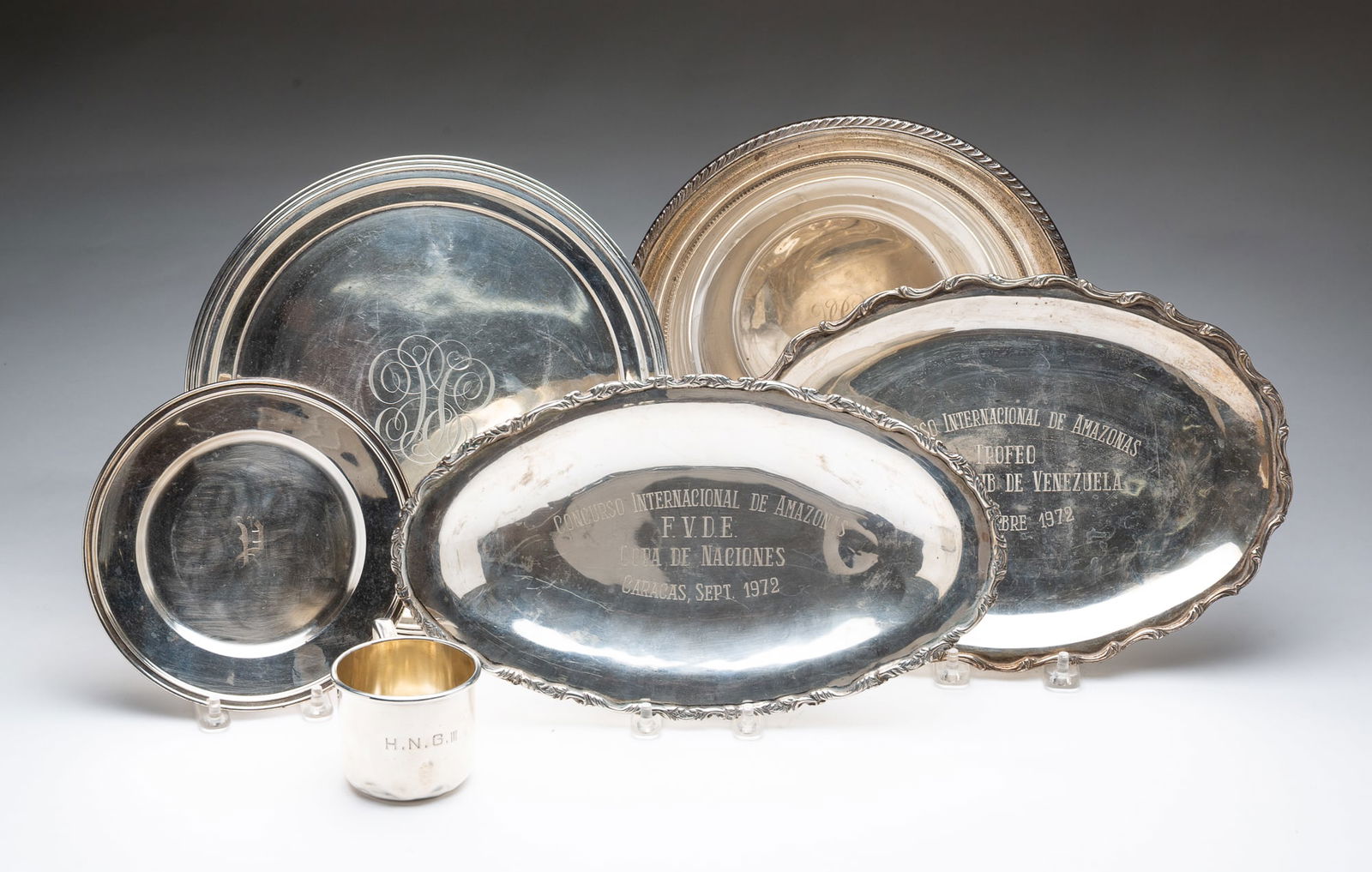 SIX STERLING SILVER HOLLOW WARE ITEMS. (1 of 9)